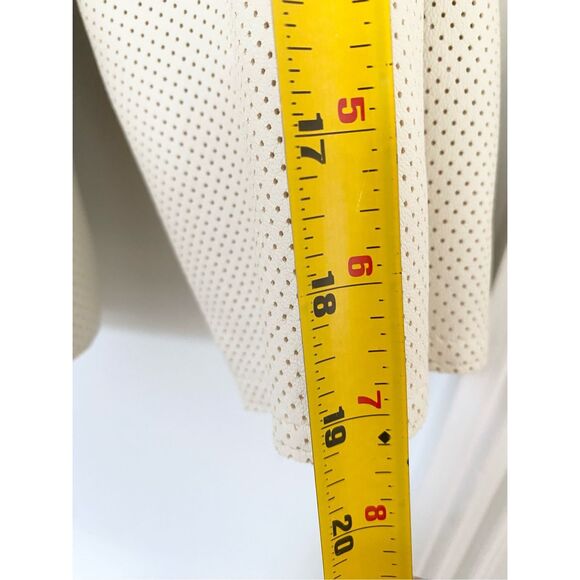 Akris Punto Perforated 100% Lambskin Full Zip Vanilla/ Ivory Jacket Sz 6 - Picture 13 of 16